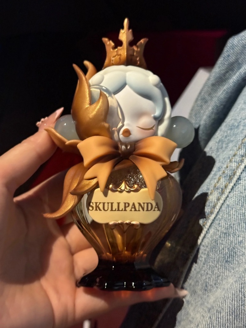 Genuine Pop Mart Skullpanda Pe - Home Fragrance Aesop 评论和价格